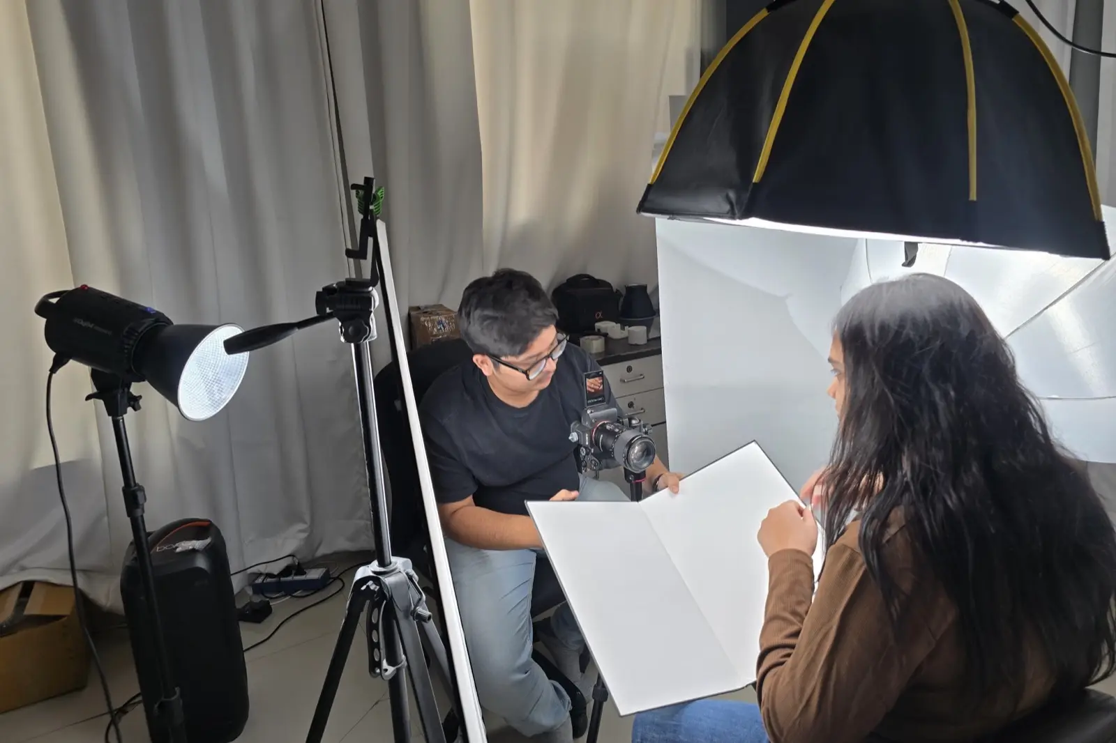 In-House Photo Studio, Indiibot Team