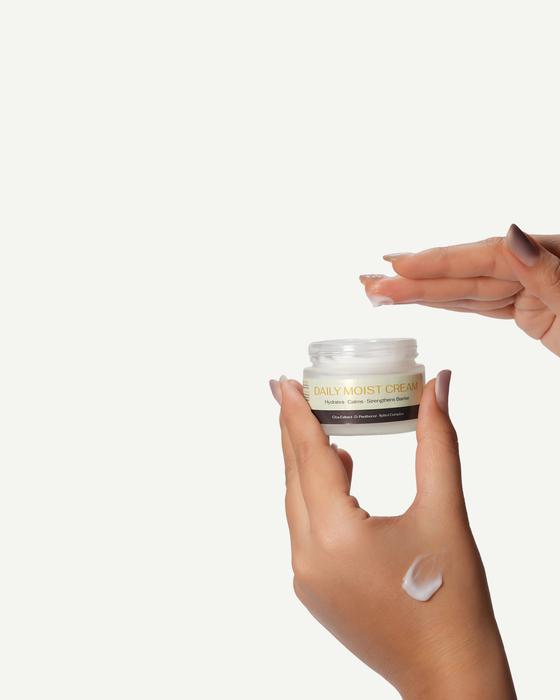 Daily Moist Cream texture